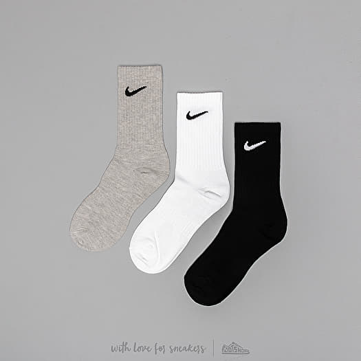 Magnet recommendet crew white socks nike